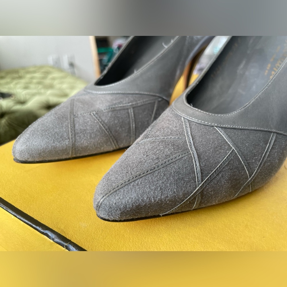 VINTAGE ROBERTINA HANDMADE LEATHER HEELS - Picture 6 of 13